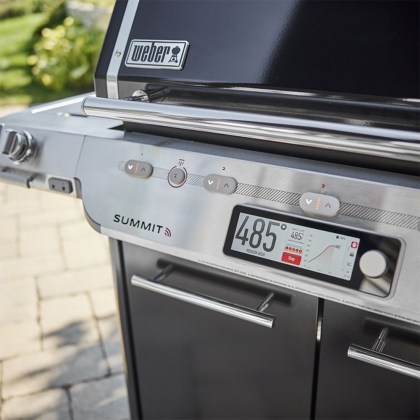 Weber® Summit® FS38X E Smart Gas Grill Black (6)